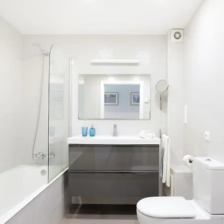 Apartament Alquiler Piso Con Terraza Parejas O Familias San Sebastián