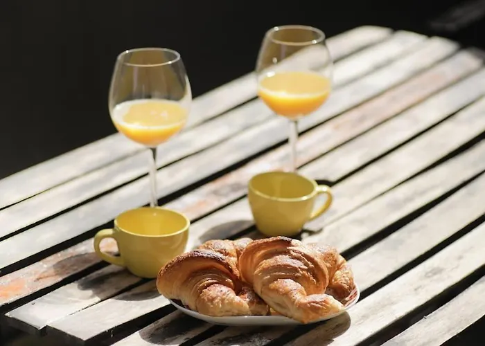 Apartament Alquiler Piso Con Terraza Parejas O Familias *